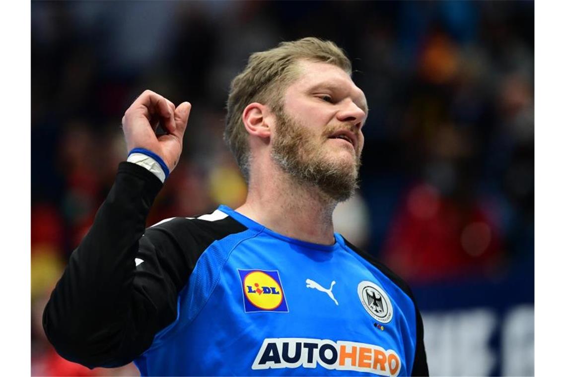 Nächste Pleite für deutsche Handballer gegen Norwegen Deutschlands Torhüter Johannes Bitter hadert mit sich. Foto: Marijan Murat/dpa