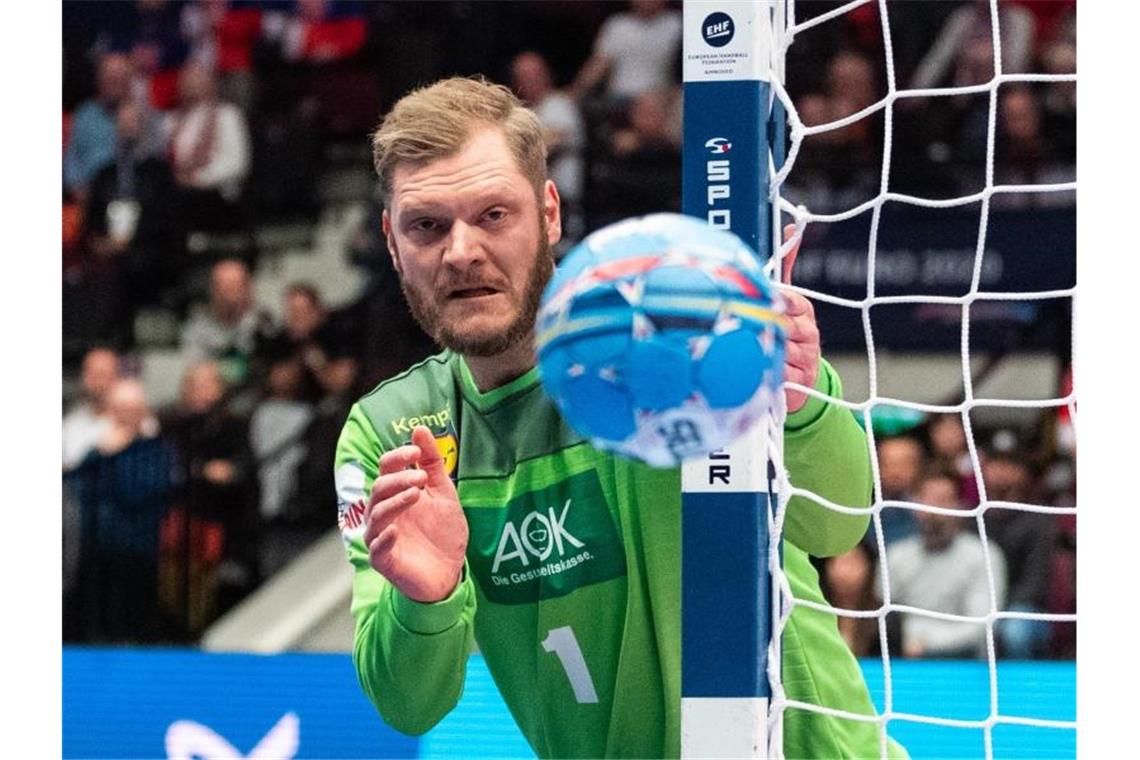 Bitters positiver Corona-Test: Sorgen um Handball-Termine Deutschlands Torhüter Johannes Bitter hat sich mit dem Coronavirus infiziert. Foto: Robert Michael/dpa-Zentralbild/dpa