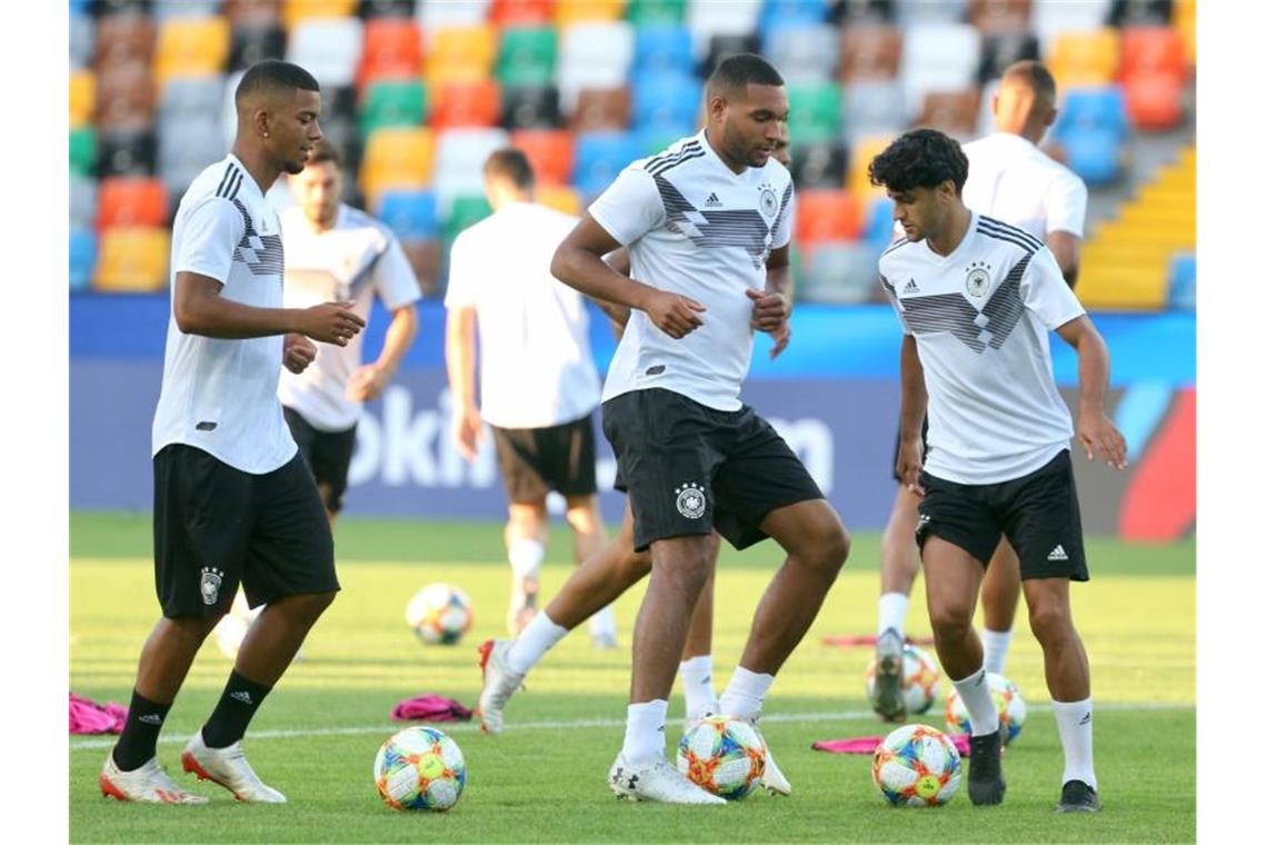 Deutschlands U21 steht vor einem schwierigen EM-Spiel gegen Serbien. Foto: Cézaro De Luca