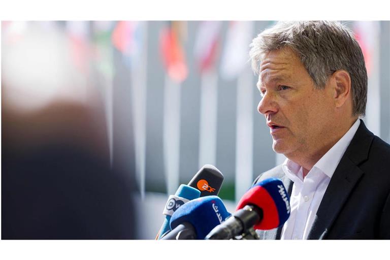Deutschlands Wirtschaftsminister Robert Habeck sieht die USA  im Moment auch in einer „Position der Schwäche“.