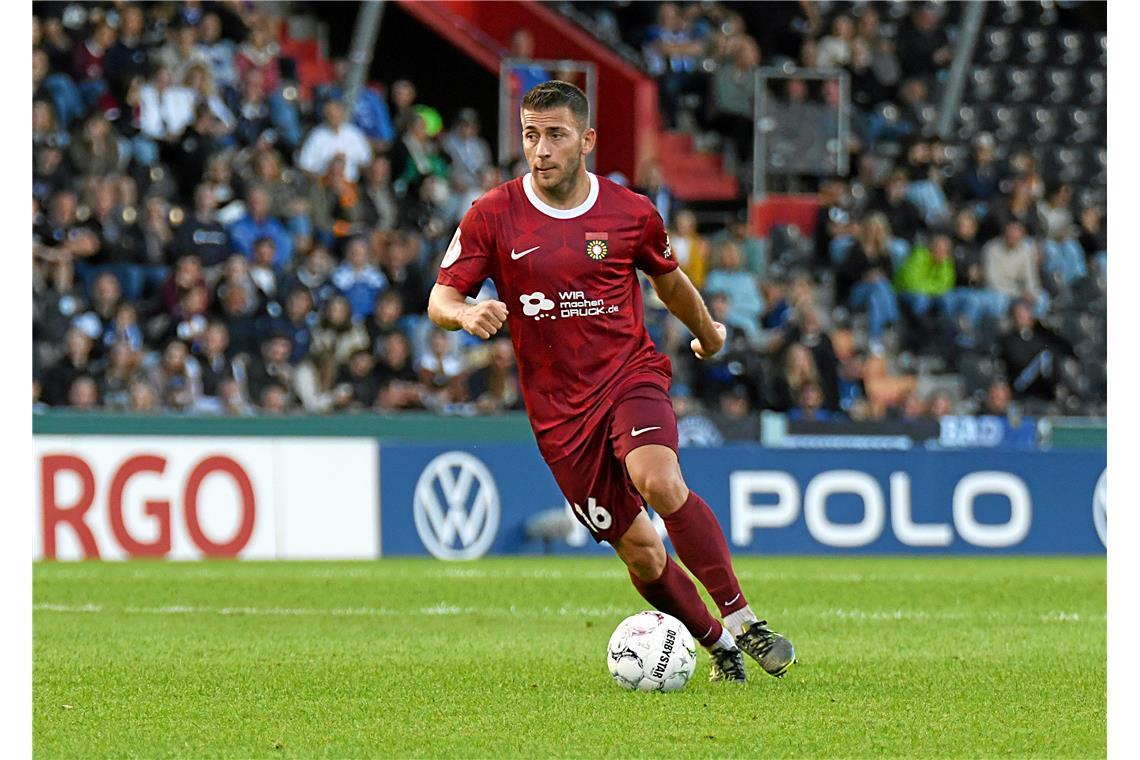 DFB-Pokal, 1. Runde: SG Sonnenhof Großaspach - Arminia Bielefeld. Der Drittligis...