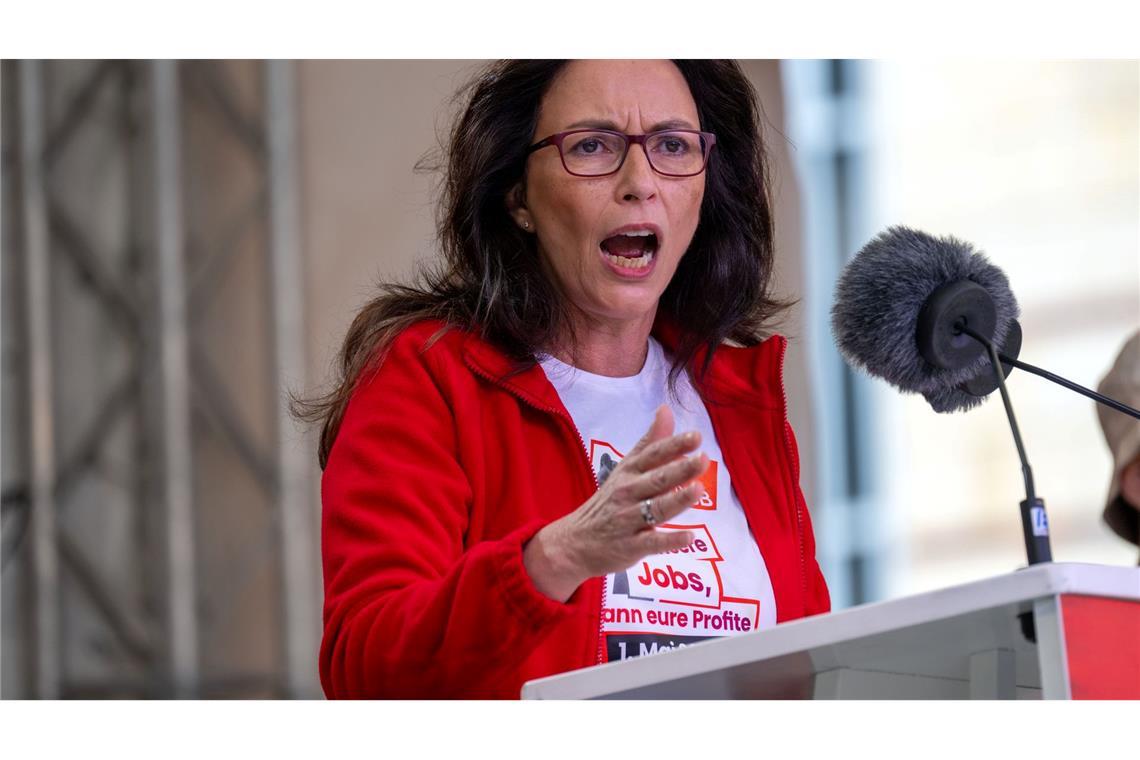 Gewerkschaften kündigen Widerstand gegen Sozialkürzungen an