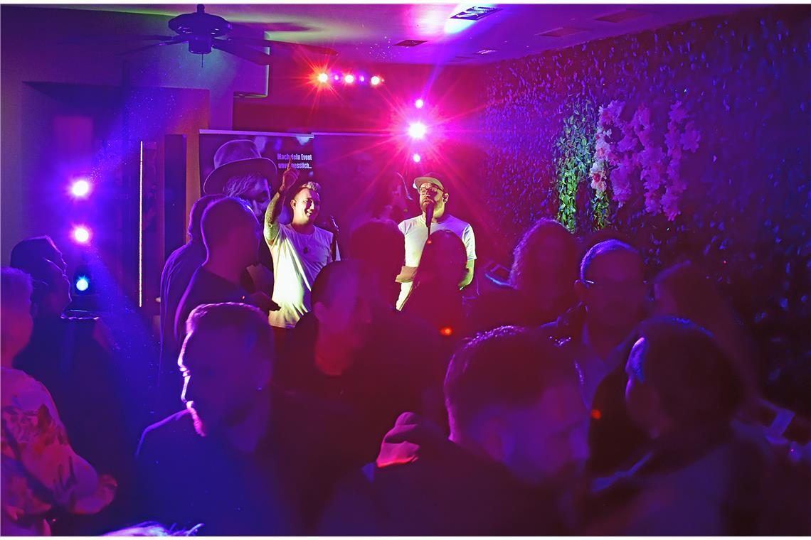 Diaz & Jonez im Fancy. Livenacht Backnang November 2025. Eine Stadt! Eine Nacht!...