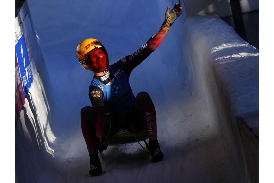 Das bringt der Wintersport am Sonntag Die 25-jährige Julia Taubitz betreibt das Rennrodeln seit 2003. Foto: Matthias Schrader/AP/dpa