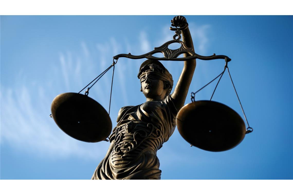 Die 29 Jahre alte Frau war erst zwei Monate vor der Tat im Rahmen des Familiennachzugs mit den sechs Kindern nach Deutschland eingereist (Symbolbild)..