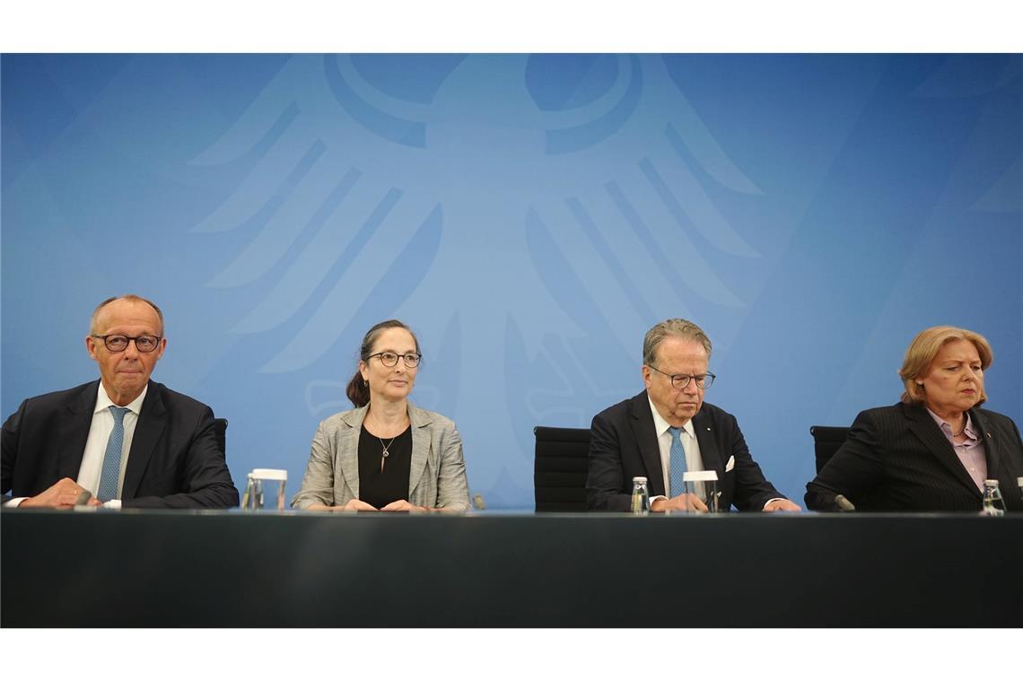 Die 33 Empfehlungen sollen das System der Alterssicherung stabilisieren.