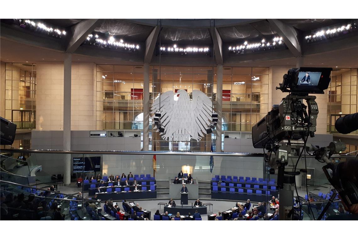 Bundestagsdebatte: Hier kann man online zuschauen Die Abstimmung im Bundestag kann live mitverfolgt werden.