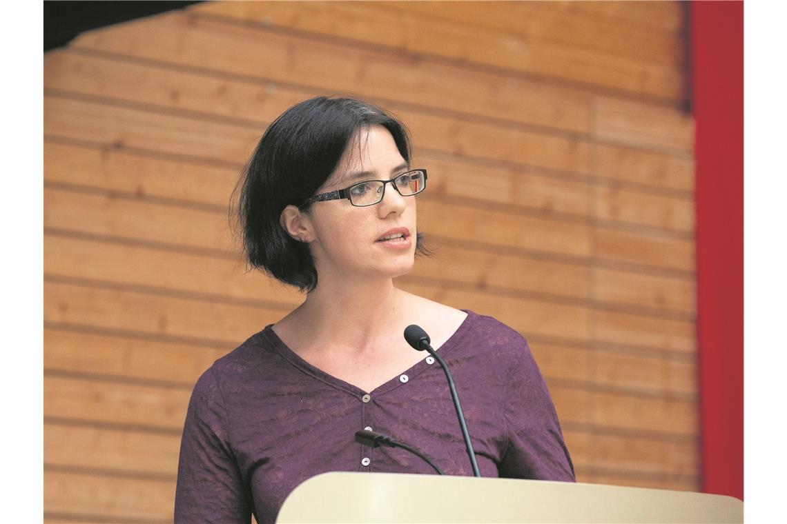 Wertschätzung für rührige Bürger Die Ärztin Jutta Franz machte beim Bürgerempfang das Thema Herzinfarkt bewusst.