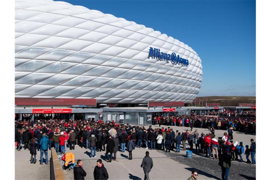 Die Allianz Arena in München soll ein Spielort der Fußball-EM 2021 sein. Foto: Sven Hoppe/dpa