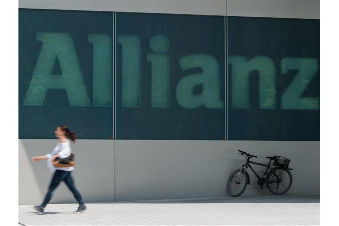 Corona bringt neue Risiken für Versicherungen Die Allianz-Industrieversicherungstochter AGCS hat bislang 450 Millionen Euro für Coronaschäden zurückgestellt. Foto: Andreas Gebert/dpa