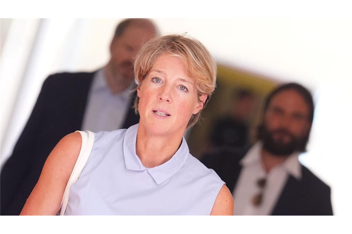 Die Angeklagte Christina Block auf dem Gerichtsflur.