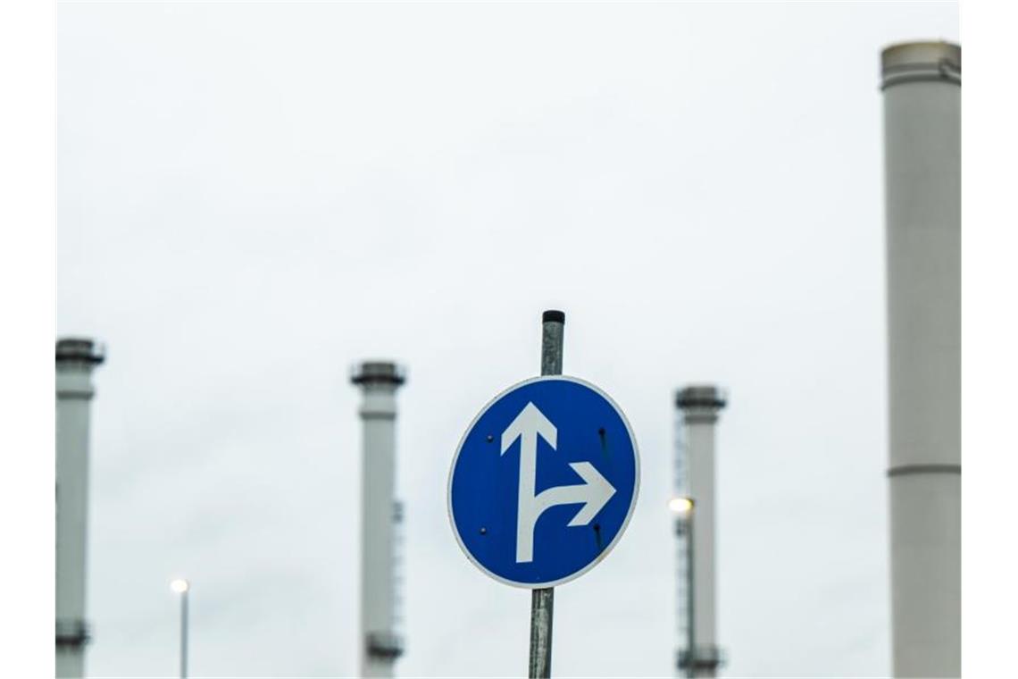 Was ein Stopp russischer Energielieferungen bedeuten würde Die Anlage des Erdgasspeichers (Astora GmbH) im niedersächsischen Rehden - es handelt sich dabei um den größten Speicher in Westeuropa. Foto: Mohssen Assanimoghaddam/dpa