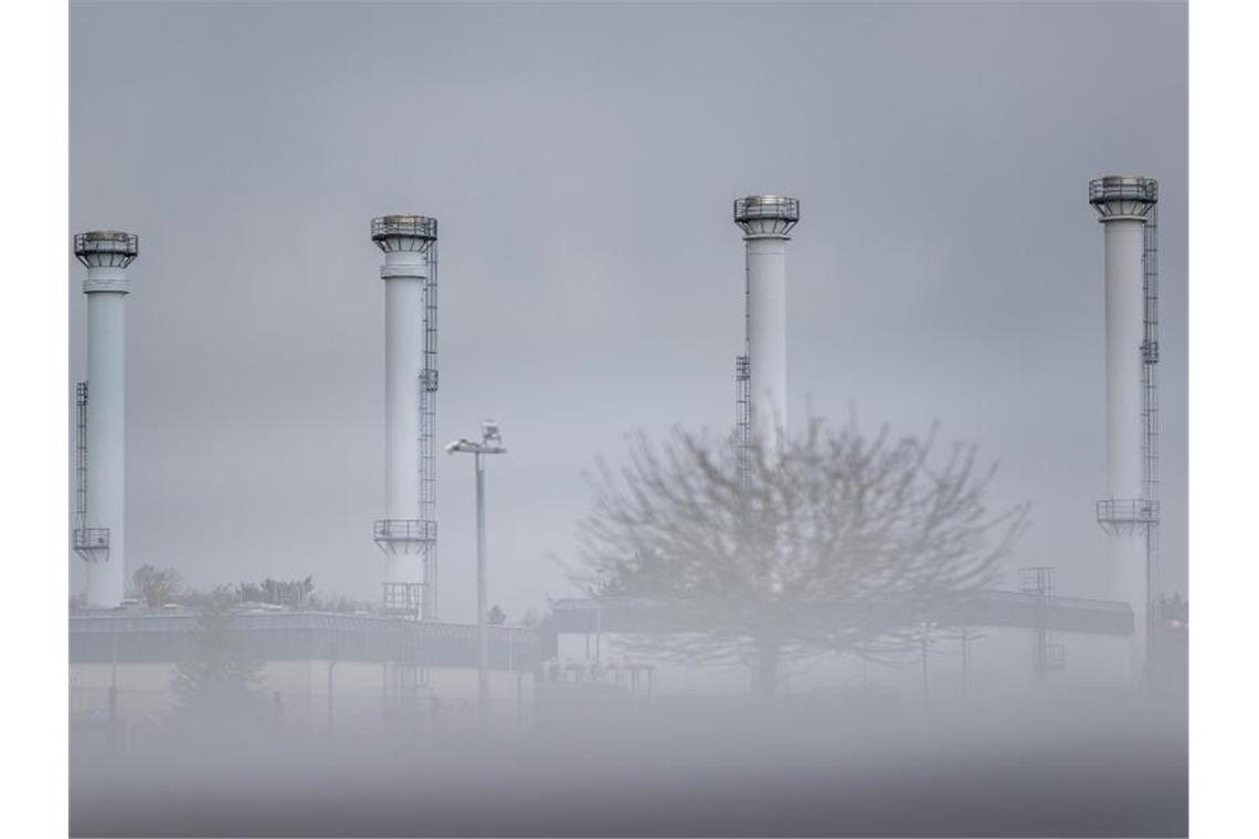 Ost-Ausschuss: Firmen stehen hinter Russland-Sanktionen Die Anlage des Erdgasspeichers (Astora GmbH) in Rehden. Es handelt sich dabei um den größten Speicher in Westeuropa. Foto: Mohssen Assanimoghaddam/dpa/Symbolbild