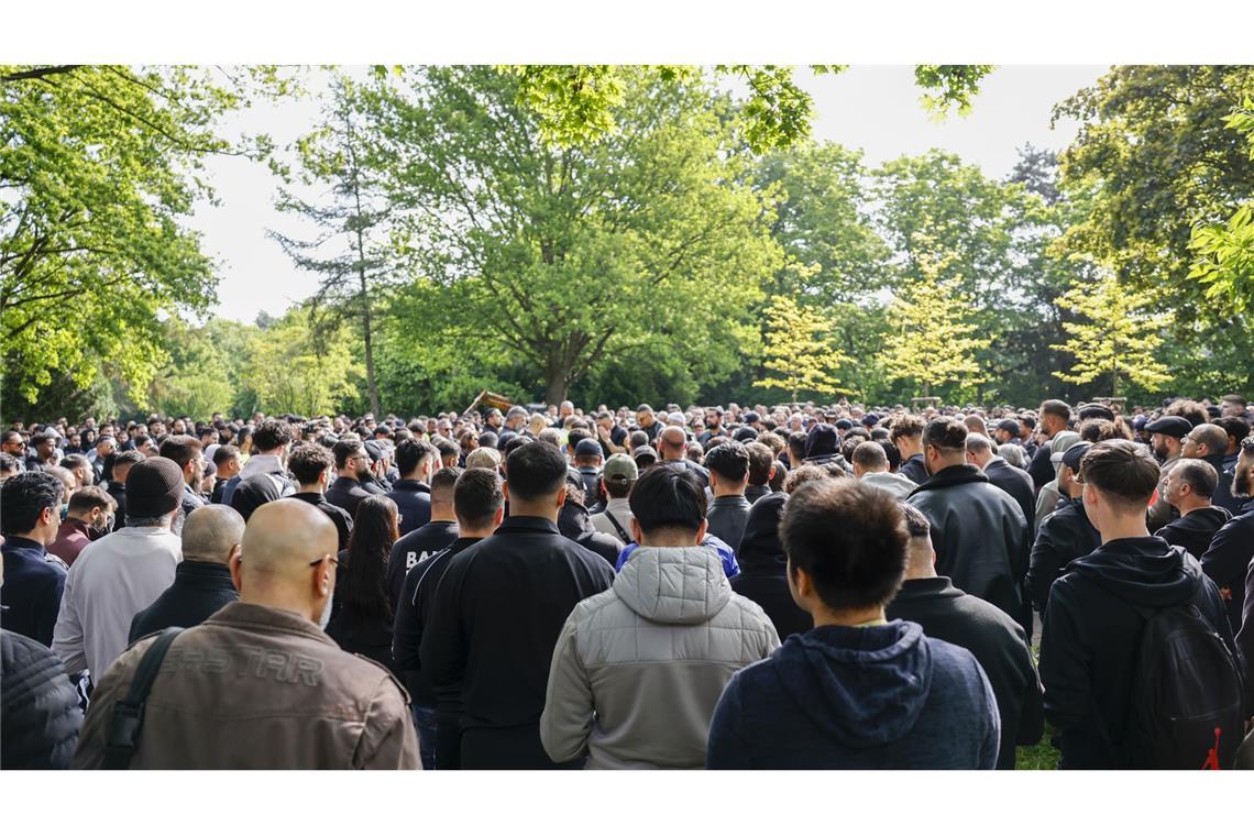 Rapper Xatar in Bonn beigesetzt Die Anteilnahme in Bonn war groß.