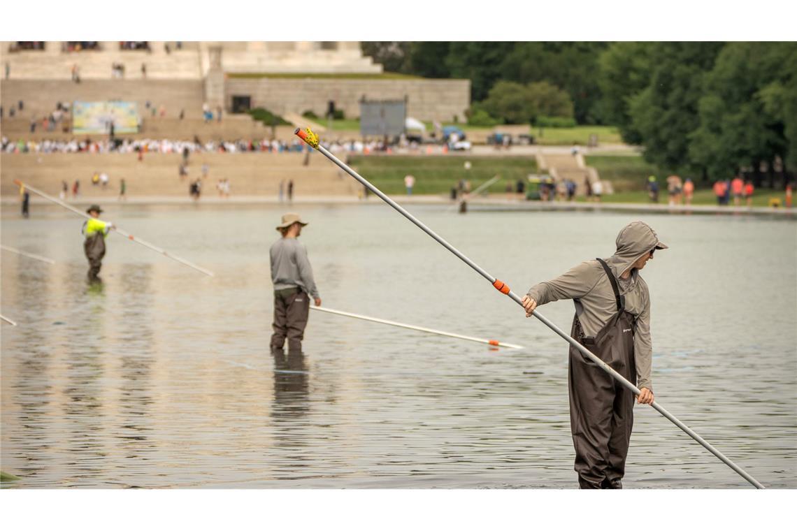 Die Arbeiten am Reflecting Pool werden wohl doch aufwendiger als gedacht.