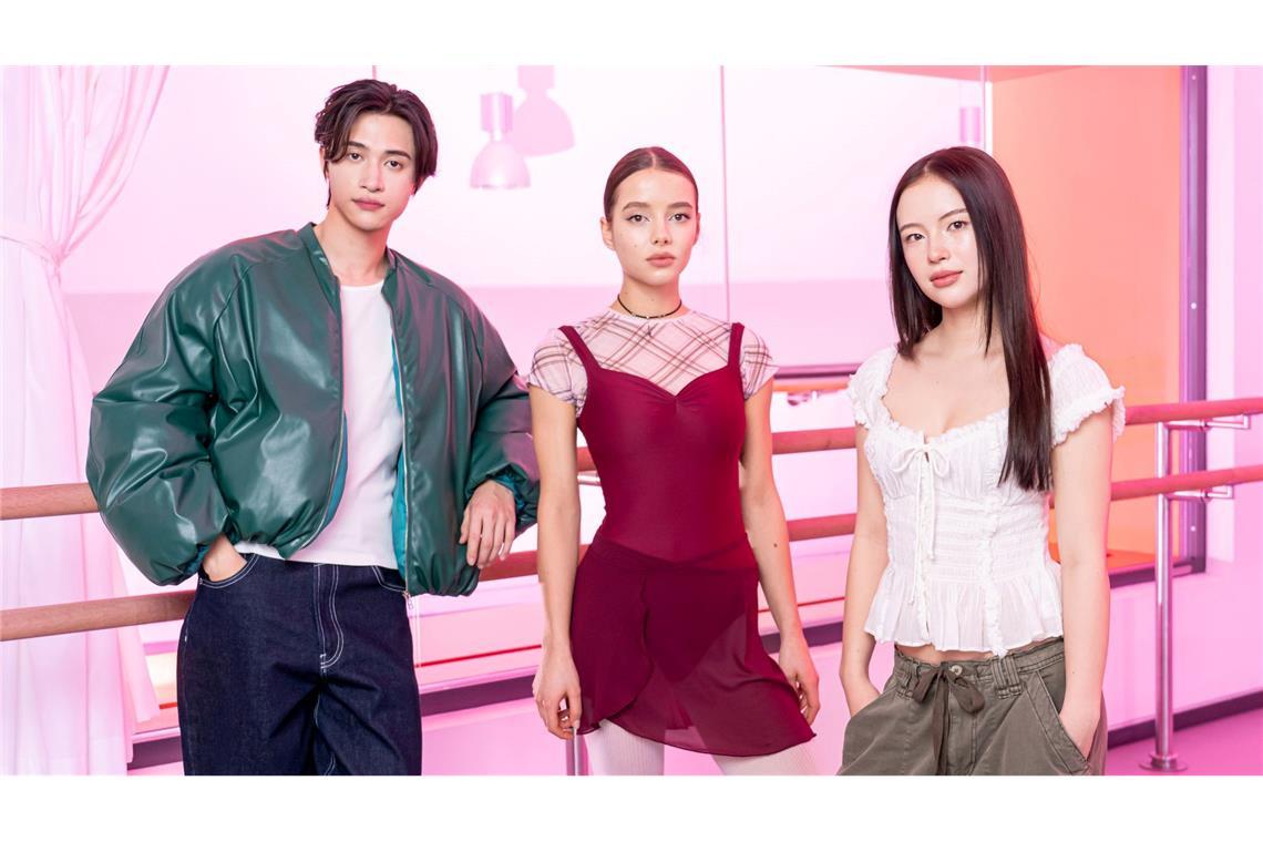 Die ARD-Serie "Between The Beats" startet am Donnerstag (25.6.): Hier die Mitwirkenden Alexander Schmidt (spielt Daniel), Gio Yoo (spielt Sara) und Lisa Junick (spielt Isa).