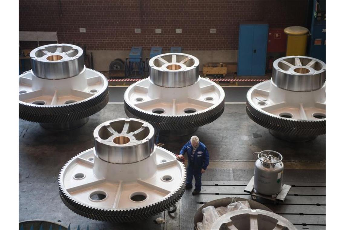 Auftragsflaute für deutschen Maschinenbau hält an Die Auftragsflaute für die deutschen Maschinenbauer hält an. Foto: Marijan Murat
