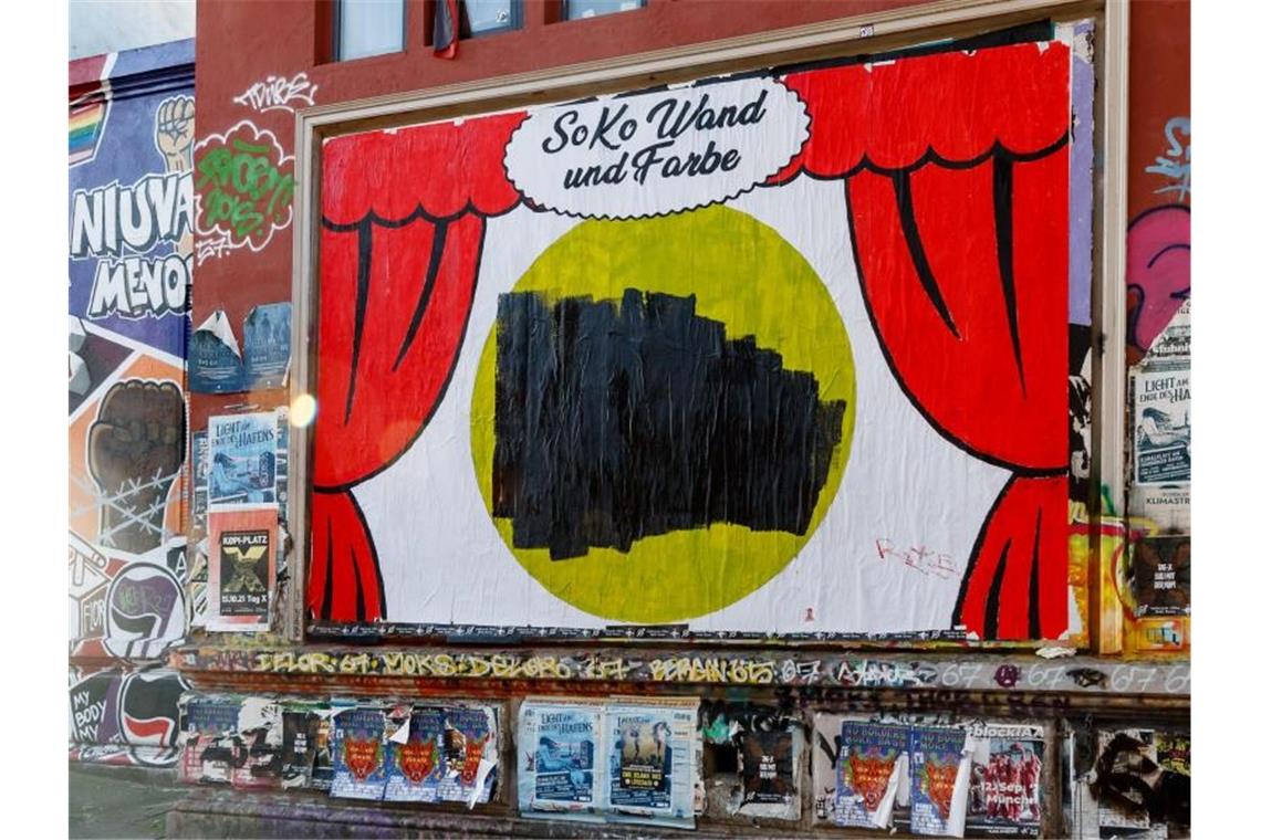 Kein Katz-und-Maus-Spiel mehr um „Pimmel“-Plakat Die Auseinandersetzung in der „Pimmelgate“-Affäre um Hamburgs Innensenator Andy Grote scheint ein Ende gefunden zu haben. Foto: Markus Scholz/dpa