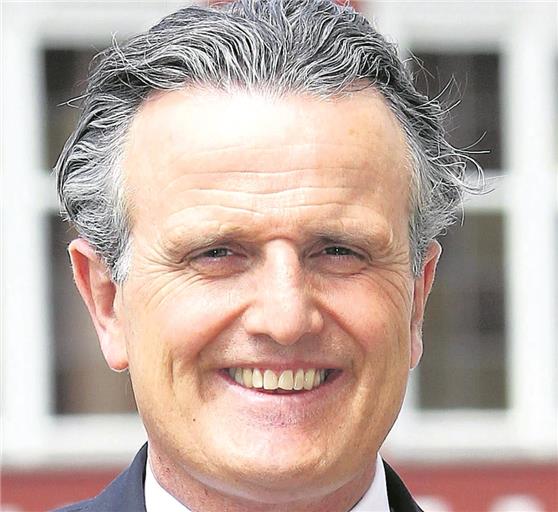 „Die Ausgabe gilt für drei Jahre. Und der Scherbenhaufen wird größer, wenn wir es jetzt nicht machen.“Frank Nopper,Oberbürgermeister Backnang