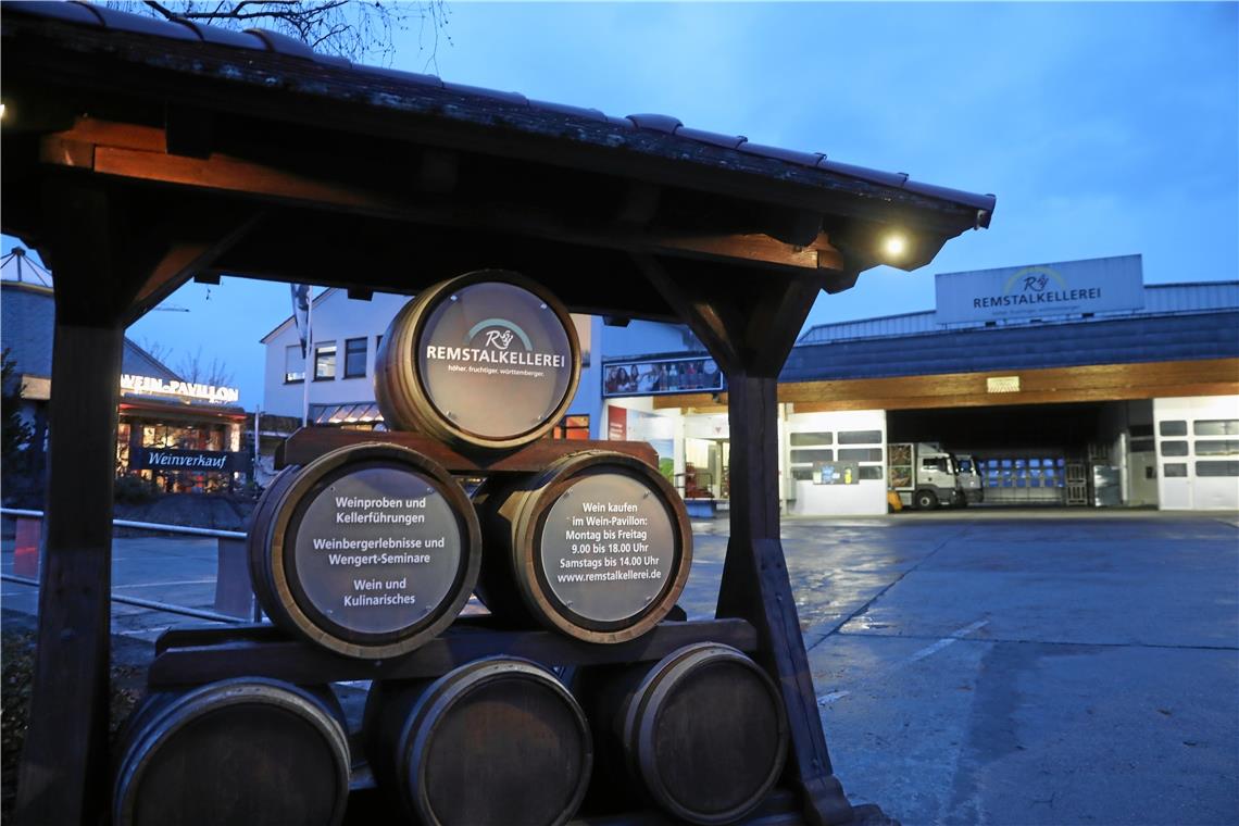 Die Aussicht auf lukrative Weinverkäufe ließ den Vorstand der Remstalkellerei 2017 in die Falle von Betrügern tappen. Foto: B. Büttner