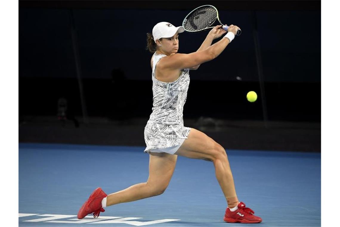 „Barty-Party“: Australien feiert Barty für Titel Die Australierin hat sich im Finale der Australian Open mit 6:3, 7:6 (7:2) gegen die US-Amerikanerin Danielle Collins durchgesetzt. Foto: Andy Brownbill/AP/dpa