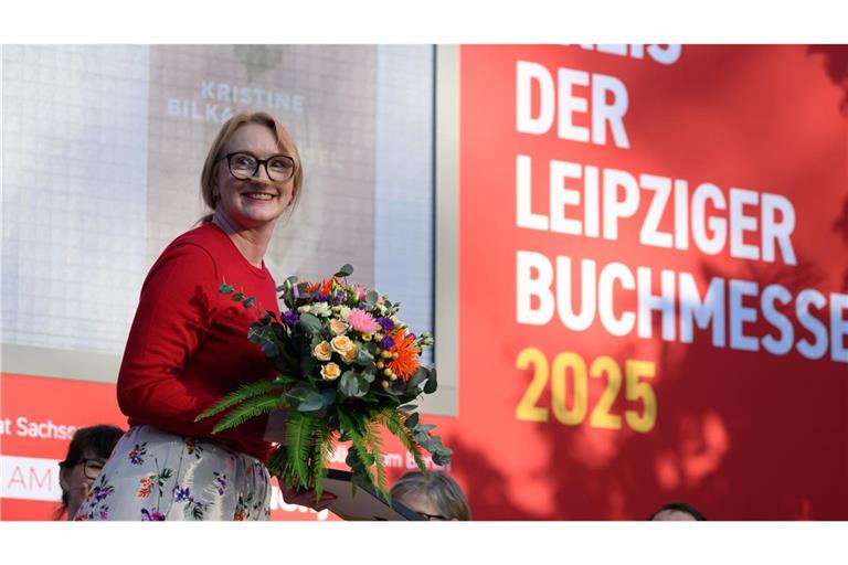 Die Autorin Kristine Bilkau wird für ihren Roman «Halbinsel» (Luchterhand) mit dem Preis der Leipziger Buchmesse in der Kategorie Belletristik ausgezeichnet.