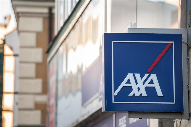 Die AXA-Aktie fällt um 2 % auf 38,58 Euro. Erfahren Sie, wie KI-basierte Vertriebskanäle wie ChatGPT den Versicherungsmarkt verändern und welche Chancen und Risiken sich für AXA ergeben.