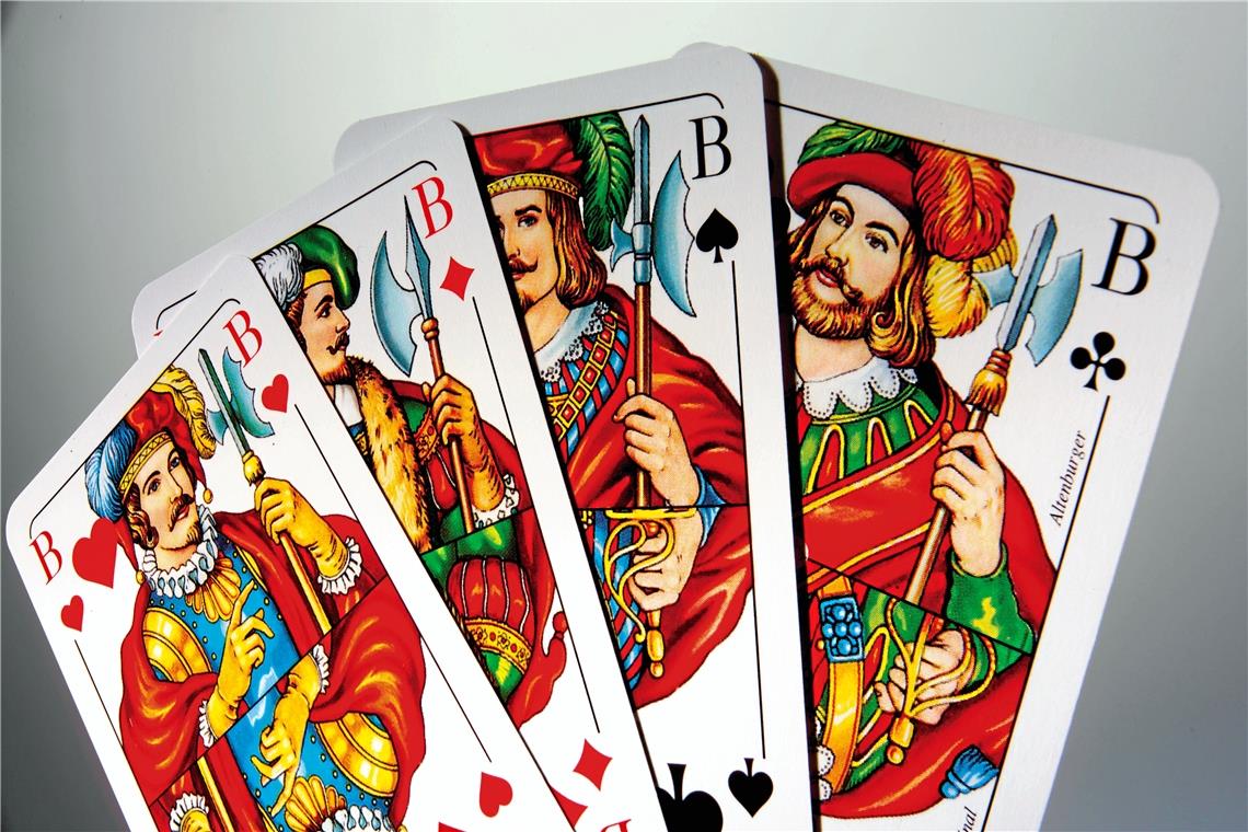 Skat-Freunde spielen auch online