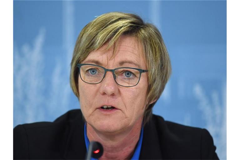 Die baden-württembergische Finanzministerin Edith Sitzmann (Grüne) spricht ins Mikrofon. Foto: Marijan Murat/Archivbild
