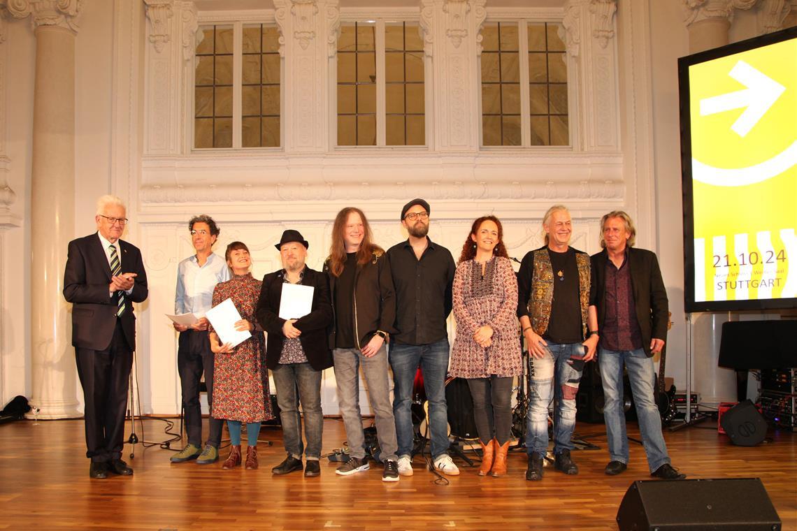 Wendrsonn erhält den Landespreis Dialekt Die Band bei der Preisverleihung in Stuttgart. Foto: Foto: Manuela Merkle