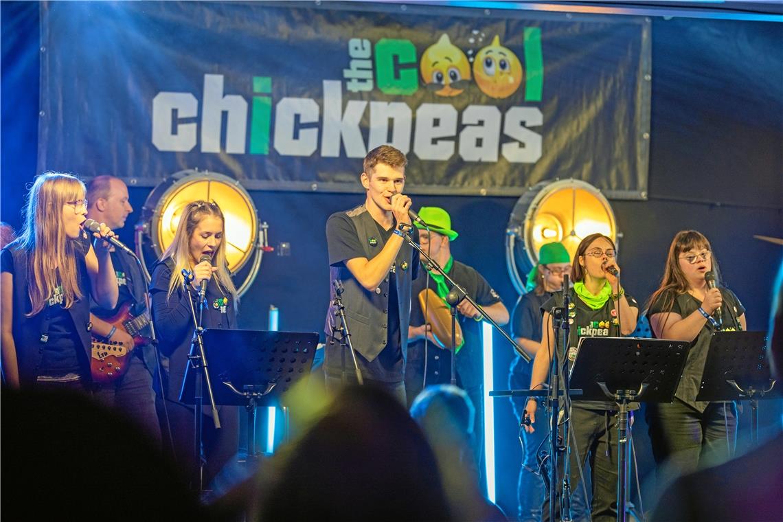 Die Band The Cool Chickpeas rockt das Parkhaus Windmüller in der Backnanger Innenstadt. Foto: A. Becher