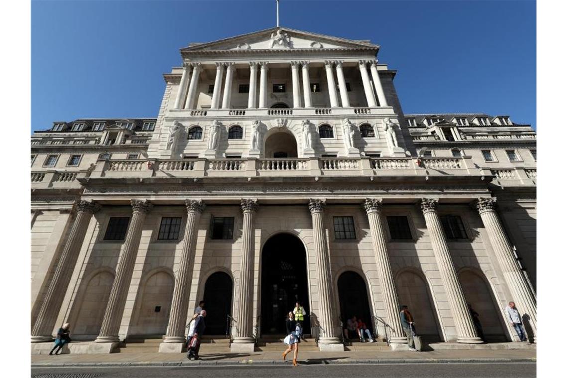 Bank of England senkt Leitzins - EZB entscheidet Donnerstag