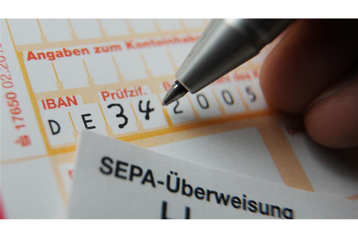 Die Banken müssen die EU-Vorgaben im Oktober umsetzen. (Symbolbild)