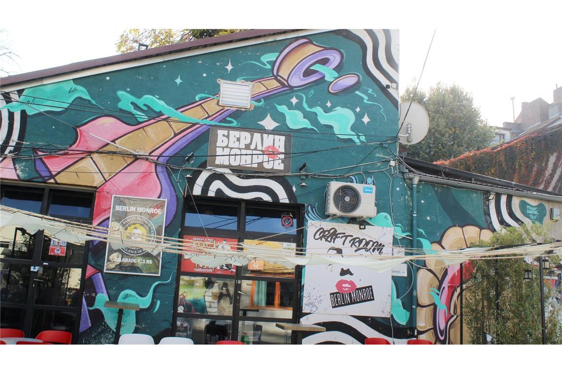 Ist Belgrad das neue Berlin? Die Bar "Berlin Monroe" im Belgrader Szeneviertel Skadarlija an der Straße Cetinjska. (Archivbild)