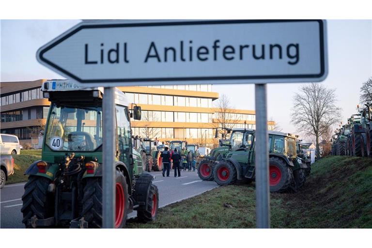 Die Bauern protestierten gegen die Preispolitik von Lidl.