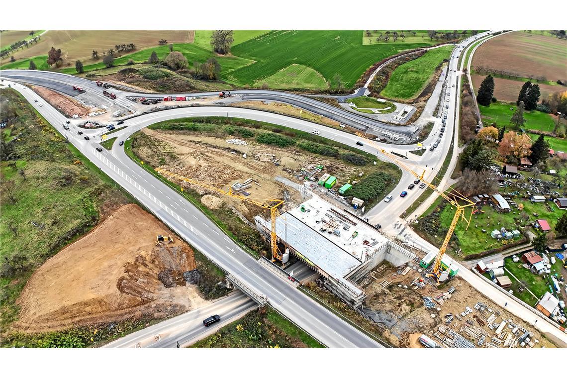 Die Baustelle Backnang-West verändert jeden Tag ihr Gesicht.