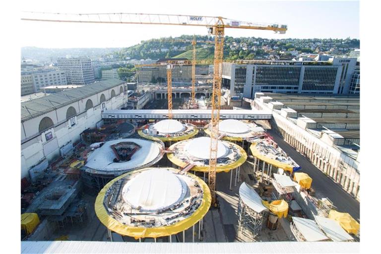 Die Baustelle des zukünftigen Tiefbahnhofs des Bahnprojektes Stuttgart 21. Foto: Sebastian Gollnow/dpa