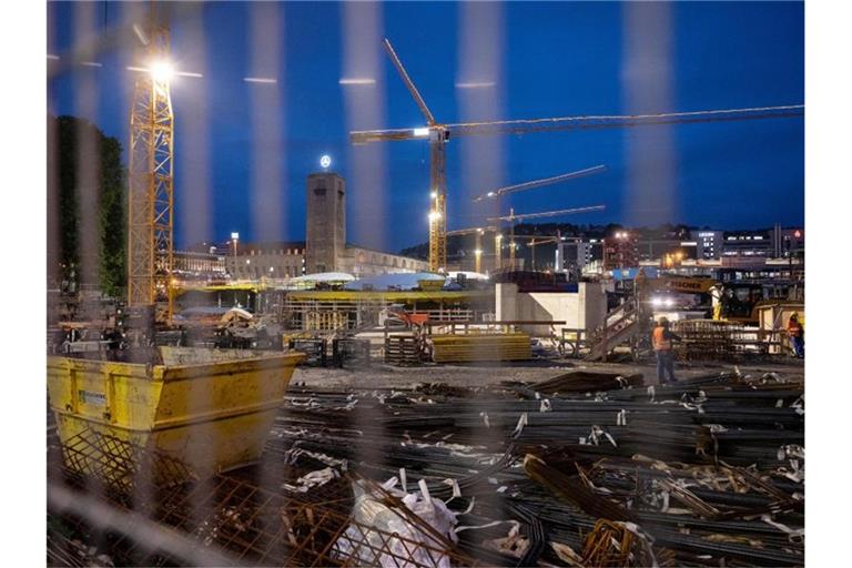 Die Baustelle des zukünftigen Tiefbahnhofs des Bahnprojektes Stuttgart 21. Foto: Marijan Murat/dpa