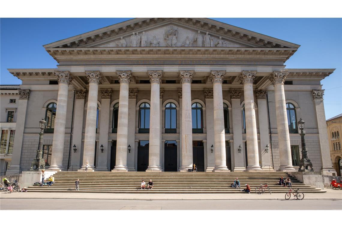 Die Bayerische Staatsoper verzichtet auf einen Dresscode. (Archivbild)