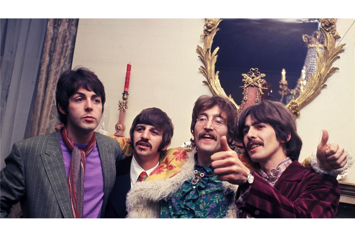 Die Beatles bei einem Event zur Veröffentlichung von "Sgt Pepper's Lonely Heart Club Band" 1967.