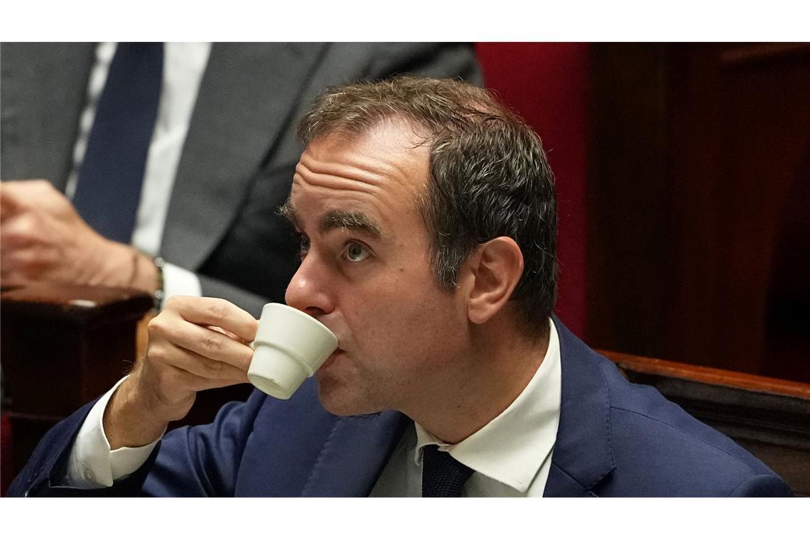 Die beiden Misstrauensanträge gegen die Regierung von Premier Lecornu sind gescheitert.