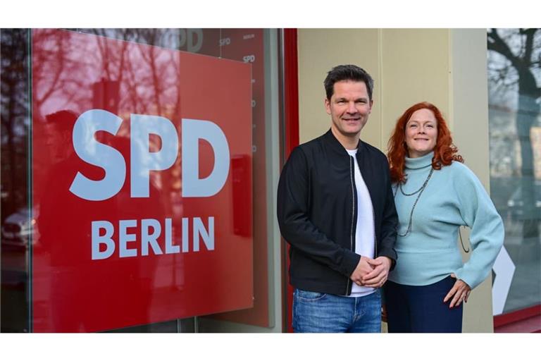 Die beiden Vorsitzenden der Berliner SPD, Bettina König und Steffen Krach.