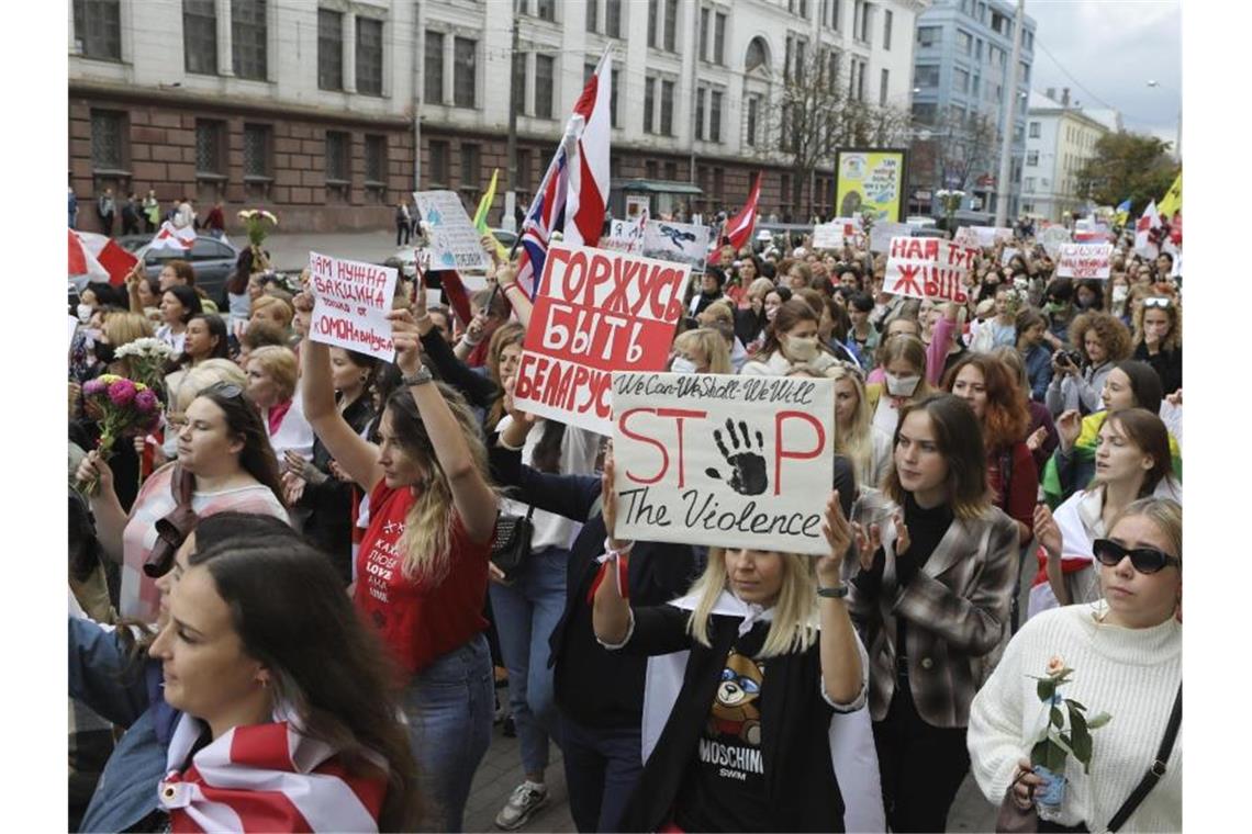 Die belarussische Opposition hat in der Hauptstadt Minsk und in zahlreichen anderen Städten zum sogenannten „Marsch der Frauen“ aufgerufen. Foto: -/AP/dpa