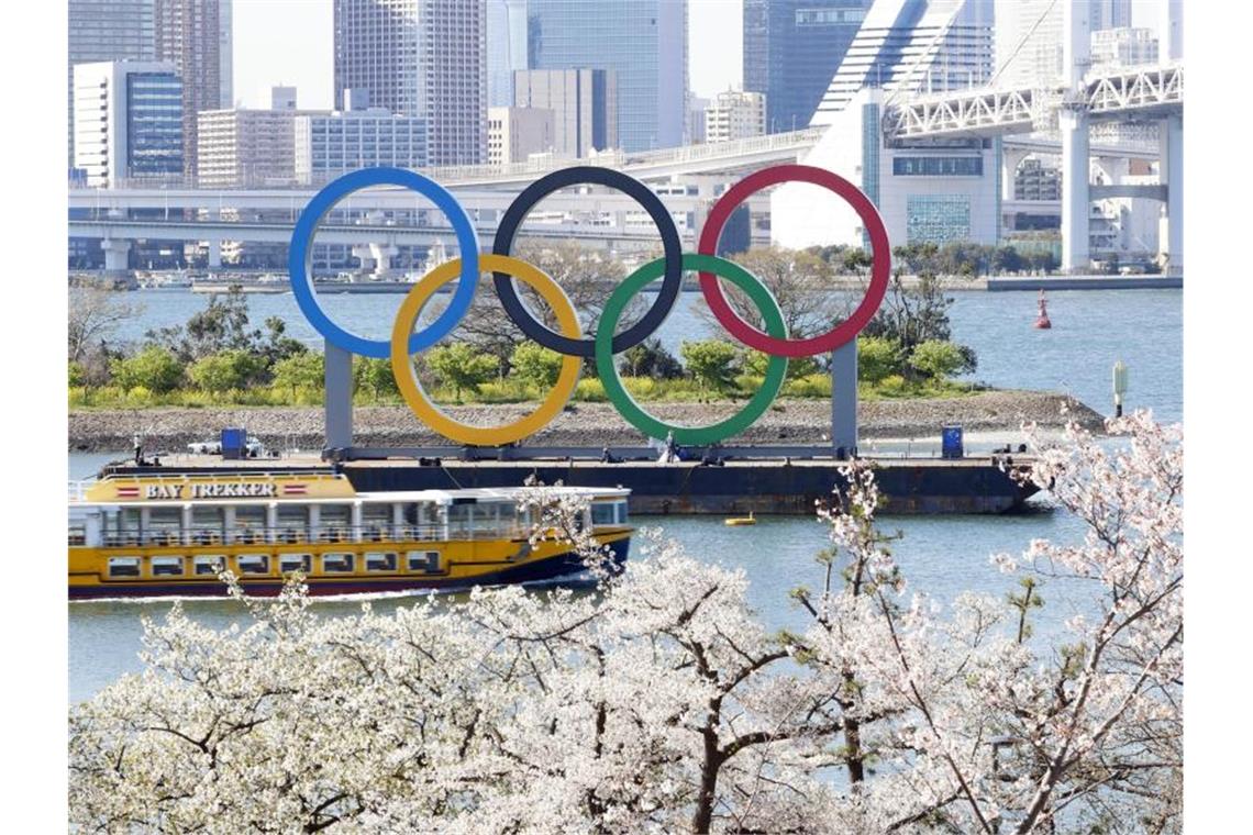Die bereits für Olympia qualifizierten Sportler müssen nach der Verlegung der Sommerspiele doch weiter um ihr Ticket für Tokio kämpfen. Foto: kyodo/dpa