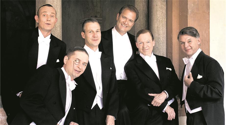 Die Berlin Comedian Harmonists mit Ralf Steinhagen, Olaf Drauschke, Ulrich Bildstein, Wolfgang Höltzel, Holger Off und Horst Maria Merz. Sie gastieren morgen im Backnanger Bürgerhaus. Foto: C. Schutte
