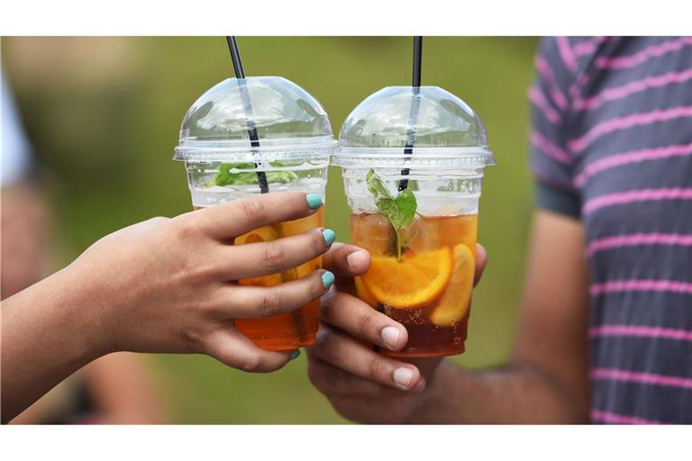 Die Besteuerung von stark zucker- oder fetthaltigen Lebensmitteln und Getränken ist der Leopoldina zufolge auch in Deutschland zu empfehlen.