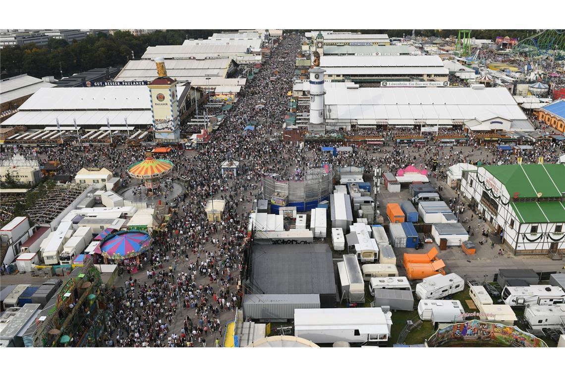 Die Bewebung um die Wiesn-Zelte läuft. (Archivbild)