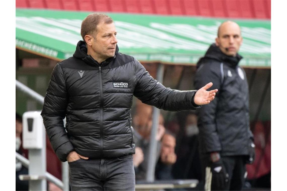 Bundesliga-Keller-Trio zittert: Was für eine Rettung spricht Die Bielefelder um Trainer Frank Kramer spielen seit Wochen sehr konstant. Foto: Matthias Balk/dpa