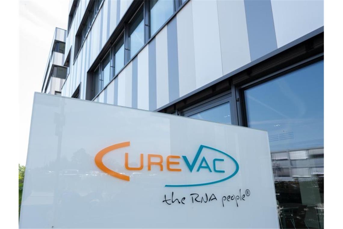 Die Börse hat Curevac für die Ergebnisse der Zwischenanalyse abgestraft. Foto: Bernd Weißbrod/dpa