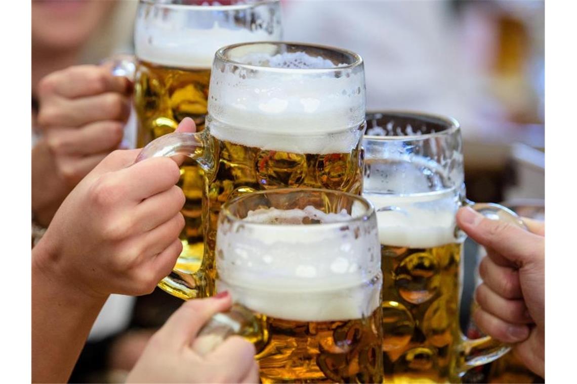 Die Braubranche musste im August den höchsten Absatzrückgang bei alkoholhaltigem Bier seit rund drei Jahren hinnehmen. Foto: Matthias Balk